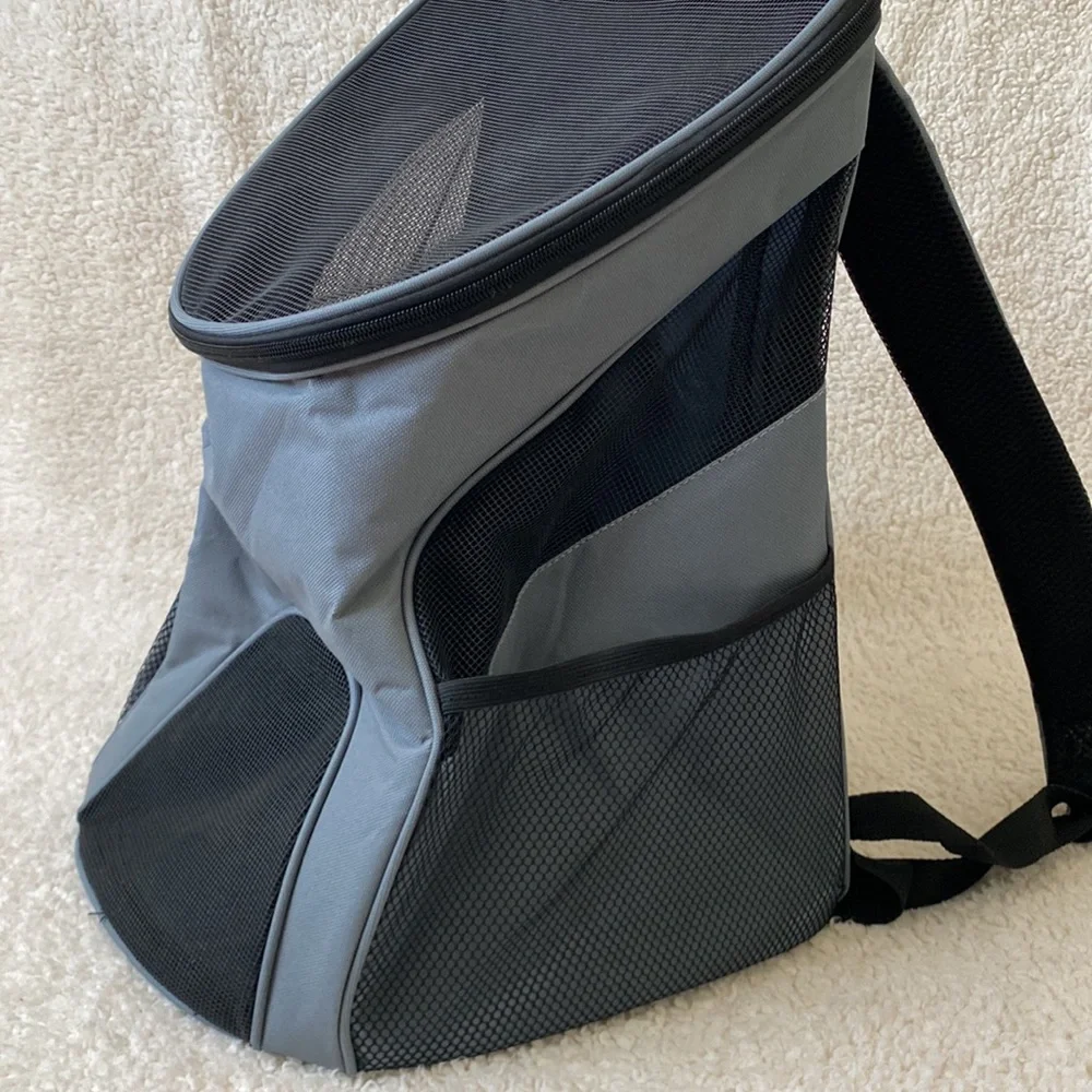 *NWOT* PETTOM Lightweight Breathable Pet Travel Backpack